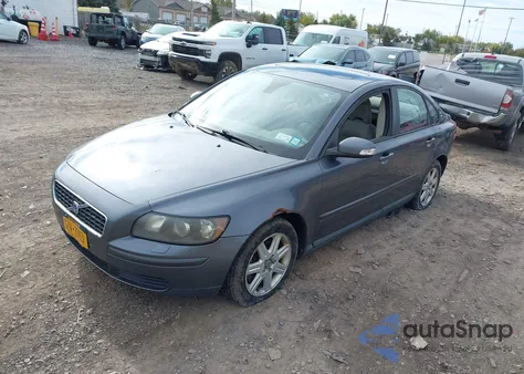 2007 Volvo S40 2.4I z USA, uszkodzony, nr VIN YV1MS382672260138